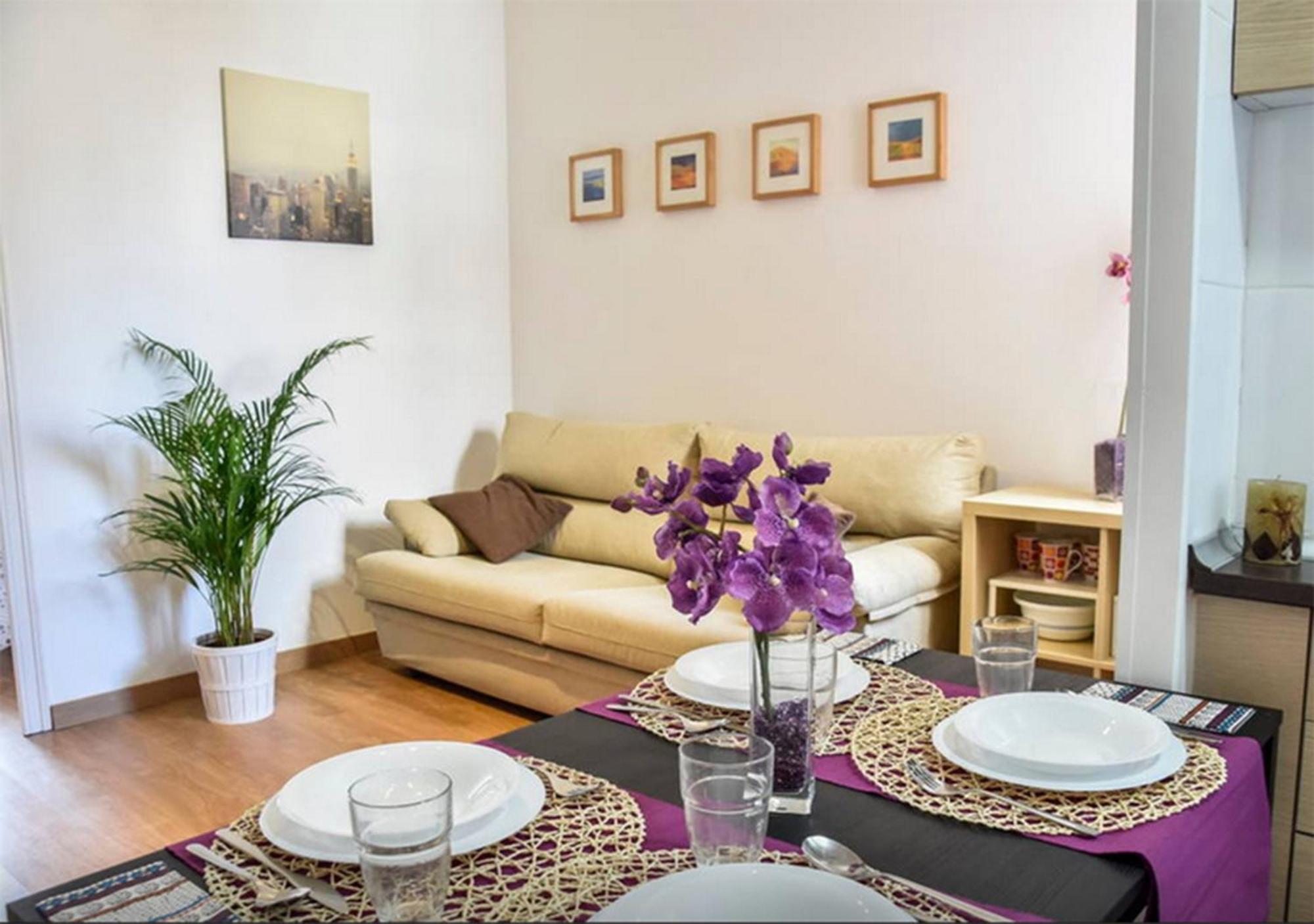 Bcn4Days 24/7 Apartments L'Hospitalet de Llobregat Buitenkant foto