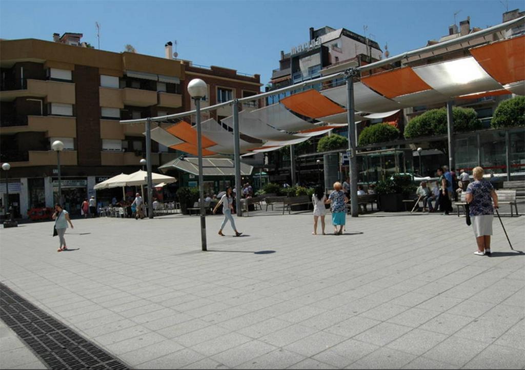 Bcn4Days 24/7 Apartments L'Hospitalet de Llobregat Buitenkant foto